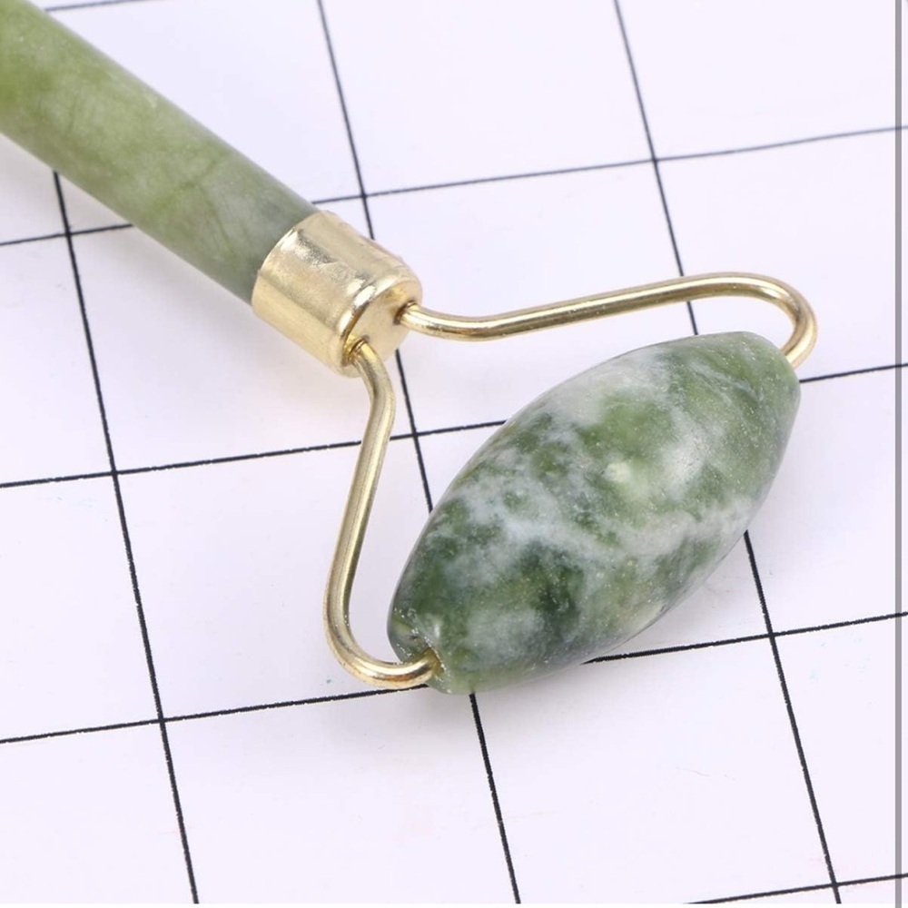 3pc Carved Jade Facial Roller Ball Set AND Jade Gua Sha Massage Set, Bea…​​​ - Picture 5 of 9